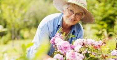 Seniors et jardinage